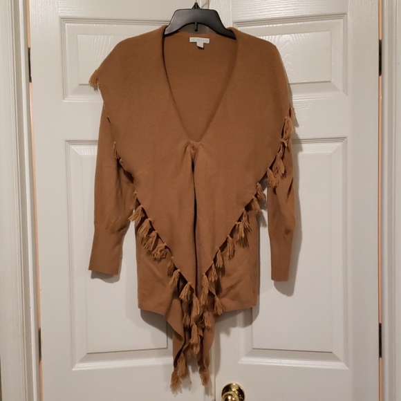 Sweaters - New york and co tan fringe sweater